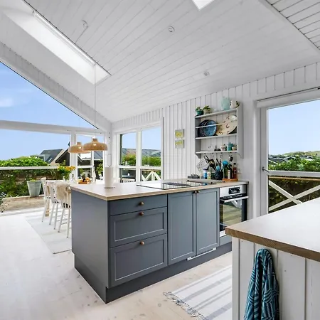 Regnwald - 400m From The Sea By Interhome بيت للعطل