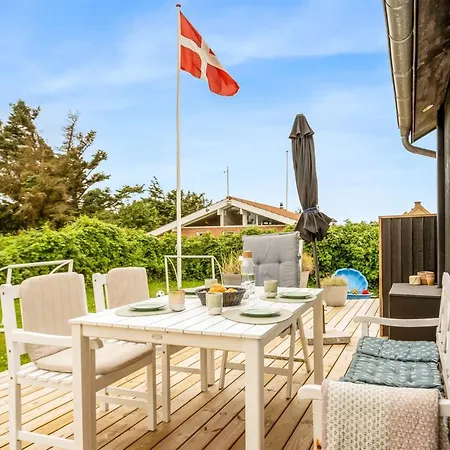 Dom wakacyjny Regnwald - 400m From The Sea By Interhome *